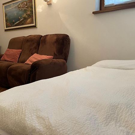 شقة Tatjana House برنزوني سول جاردا المظهر الخارجي الصورة