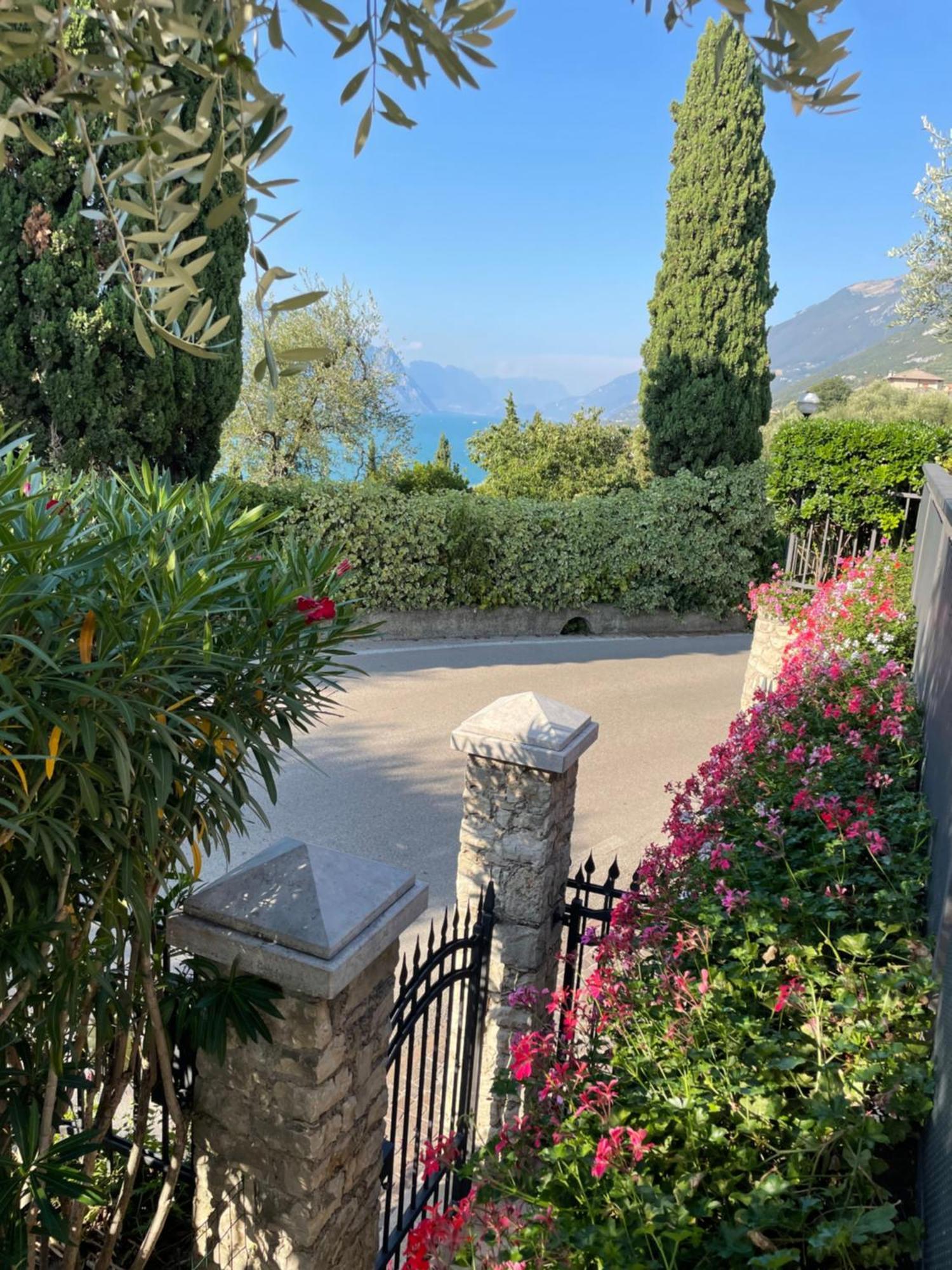 شقة Tatjana House برنزوني سول جاردا المظهر الخارجي الصورة